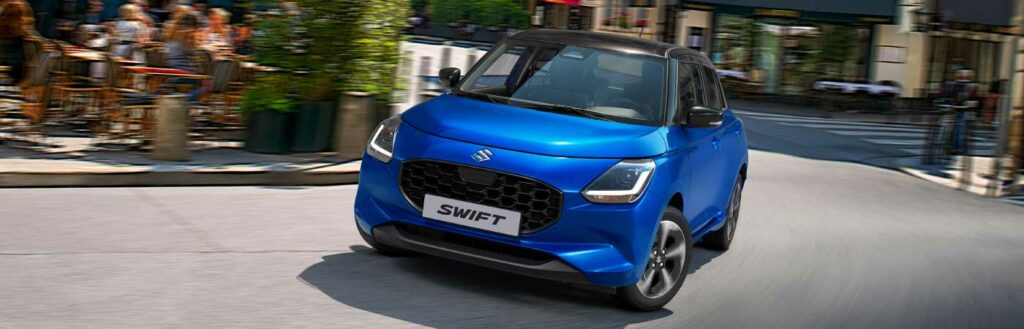 Susuki Swift qui roule en ville