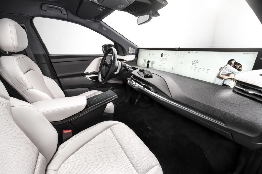 intérieur de la voiture électrique chinoise Byton M-Byte